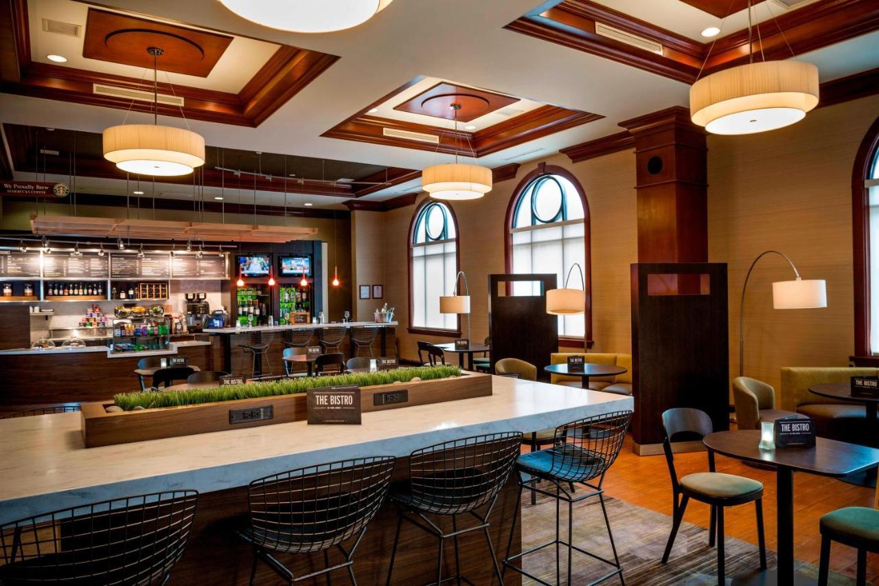 Courtyard By Marriott Norfolk Downtown Hotel Kültér fotó