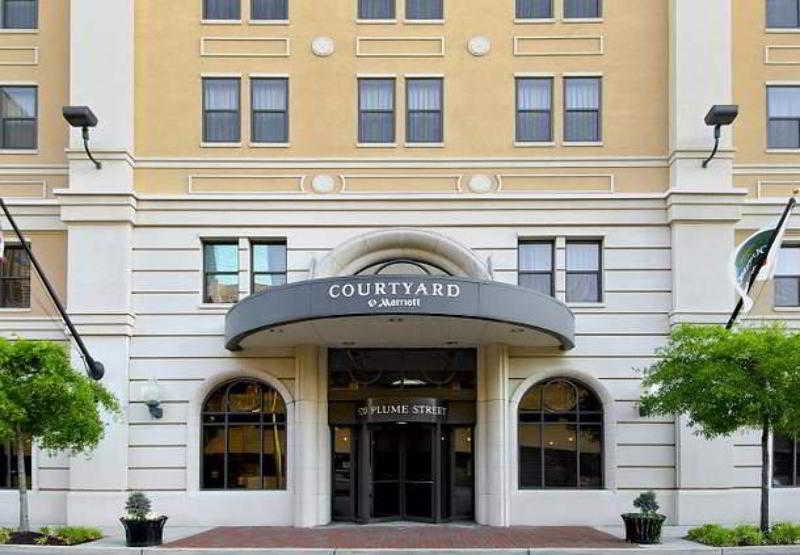Courtyard By Marriott Norfolk Downtown Hotel Kültér fotó