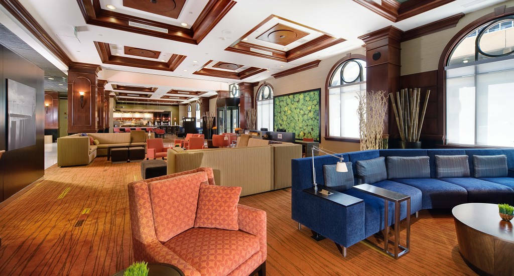 Courtyard By Marriott Norfolk Downtown Hotel Kültér fotó